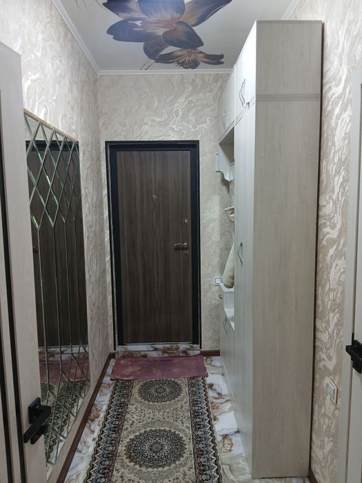 Чилонзор 22кв подезд 1 первый этаж  квартира в Аренду