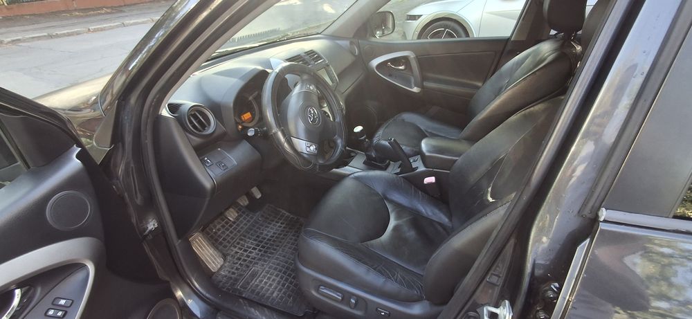 Toyota rav4  2007г.