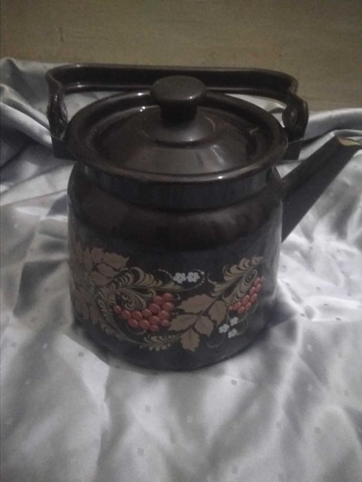 Советские железный чайник