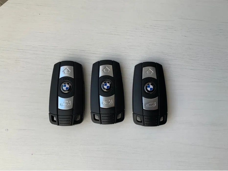 Cheie BMW E60 E90 E87 E70 E71 E84 Seria 1 3 5 7 X5 X6 programat inclus