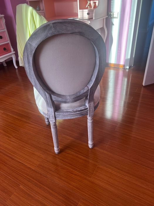 Scaun tapitat stil rustic