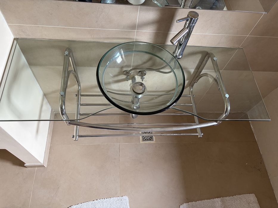 Chiuveta sticla baie