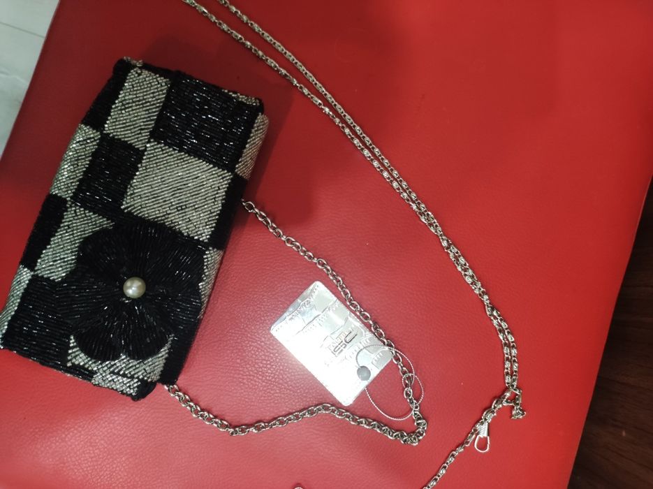 Продам маленькую сумочку