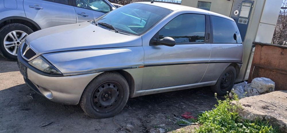 Lancia ypsilon 1.2i