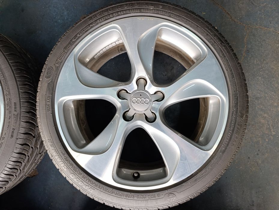 Jante originale Audi A3 anvelope vară Platin 225 40 18 dot 2023 , 8mm
