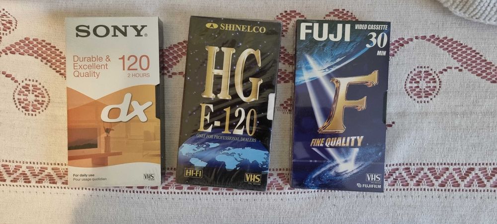 Видеокасети,нови.