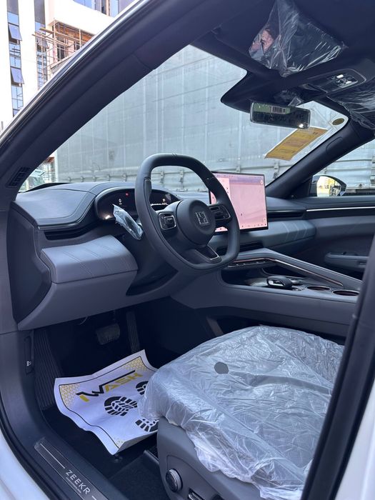 Zeekr 001 you z sport 2025