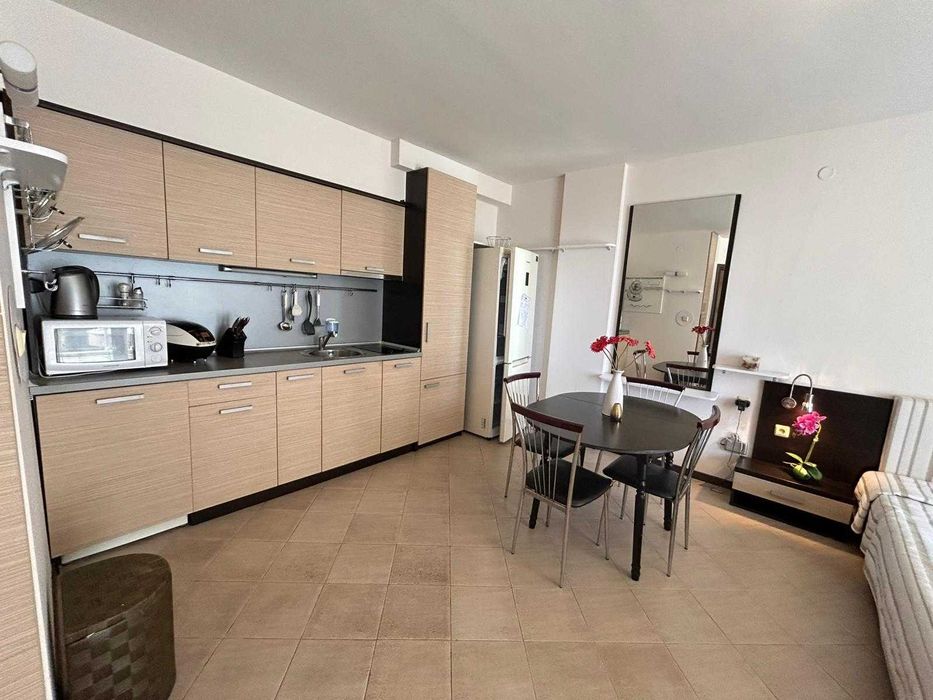 Продава се Двустаен апартамент в к.к. Слънчев бряг - 73 кв.м за 1136 €/кв.м - Снимка #5