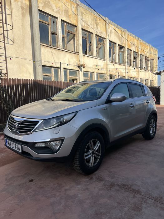 KIA Sportage 2014 — imagine 2
