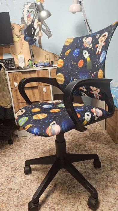 Продам стул компьютерный