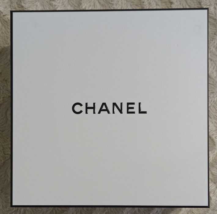 Подарочные коробки