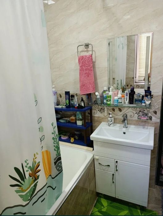 Продаётся квартира в Учхоз