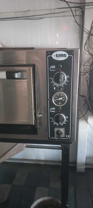 Электронная печь для пиццы