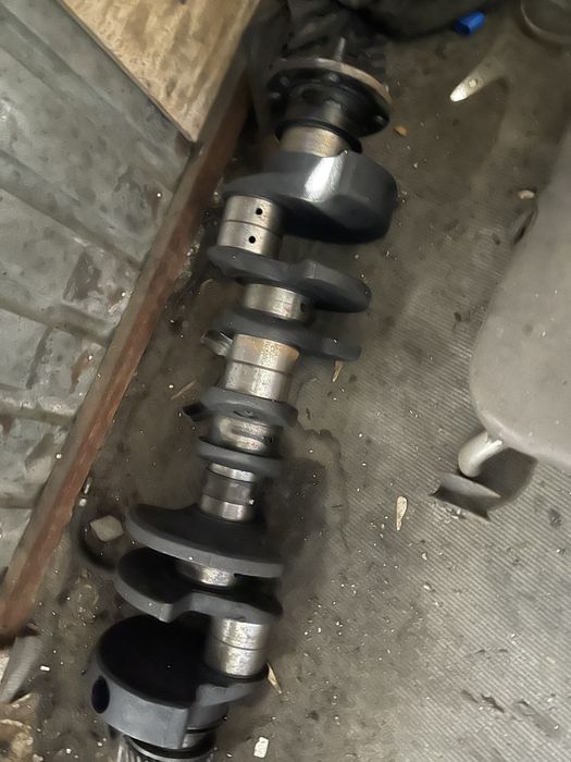 Продам запчасти на газ 53