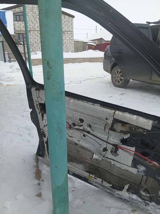 Продам дверь от голфа