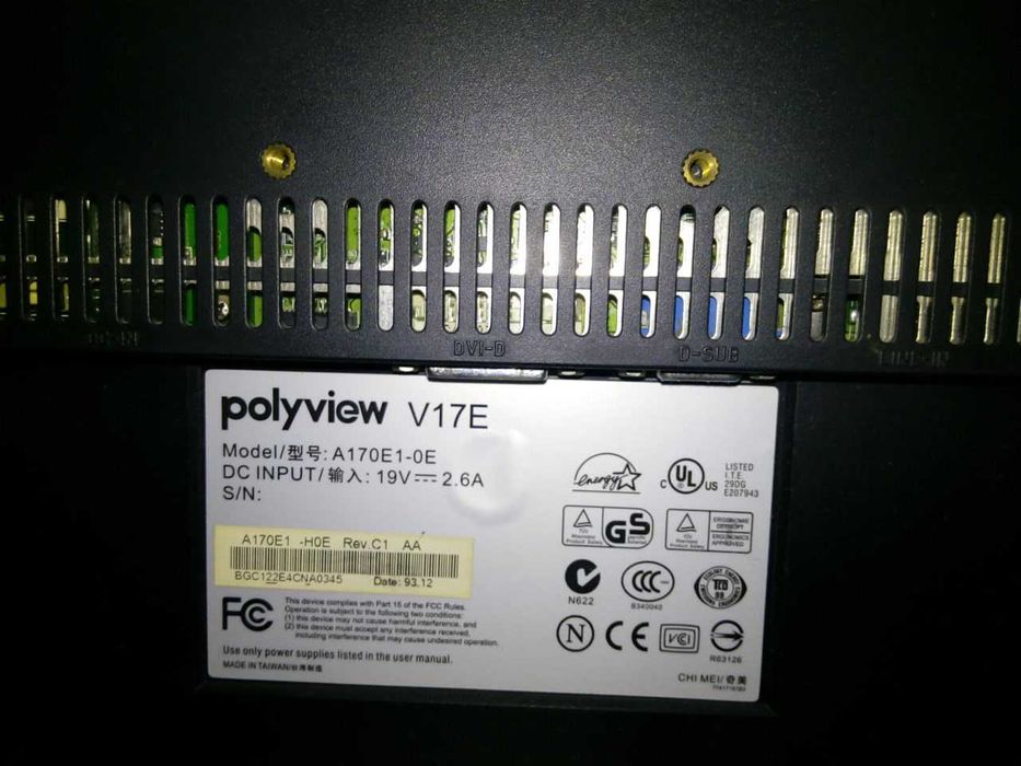 монитор Polyview V17E