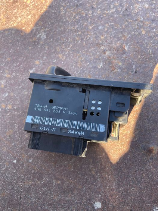 Гольф 3 переключатель света