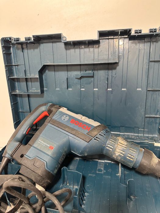Ciocan demolator Bosch GBH 8-45 DV Professional SDS-Max 1500W + valiză originală