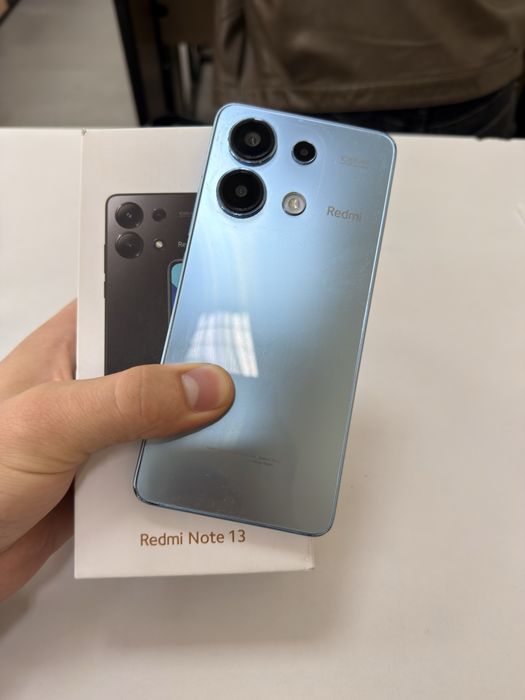 Redmi Note 13 (8+4/256 GB) ideal holatda srochna sotiladi