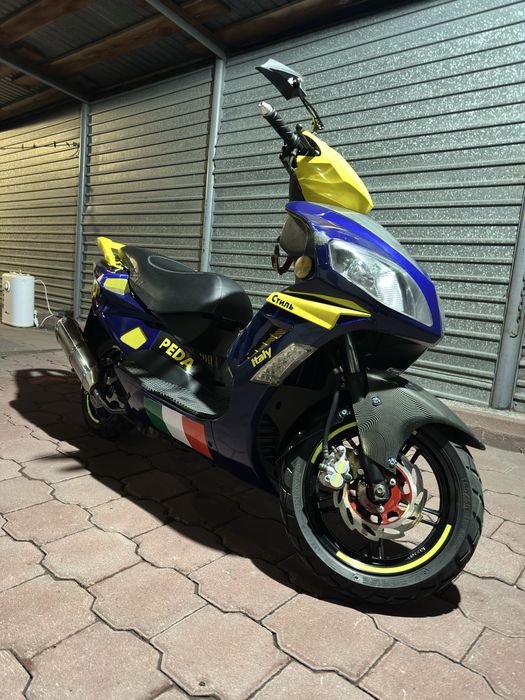 Скутер Peda Sky R5