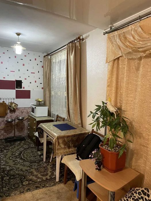 Тристаен имот в кв.Триъгълника