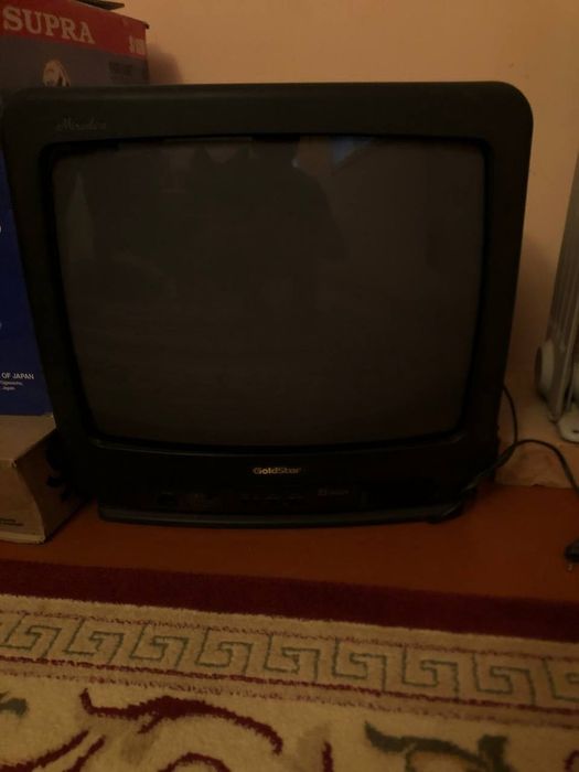 Televizor GoldStar sotiladi