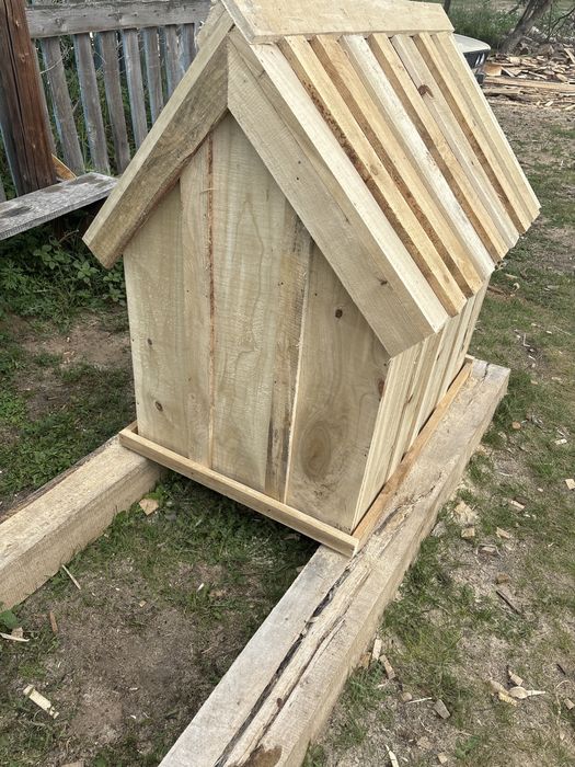 Будка для собаки