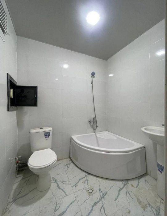 Срочно продаётся 2х ком квартира Мотрид Корасув Бош тулов 10.000y.e