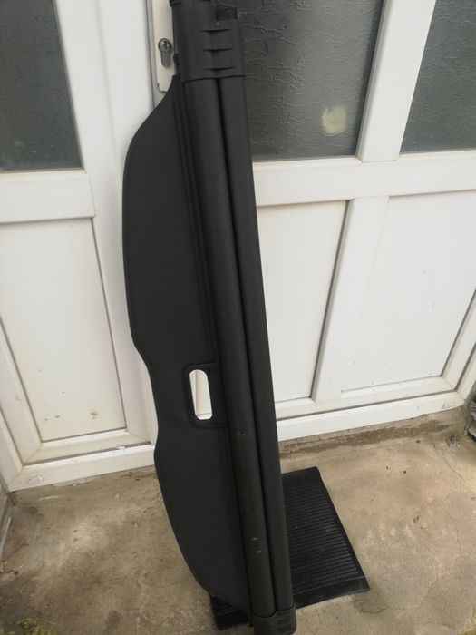 Продавам щора за багажник за Опел Сигнум