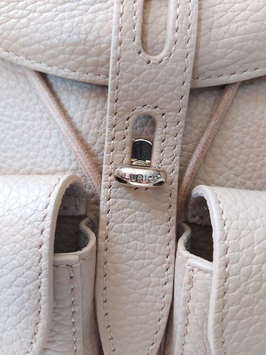 Празнично намаление Furla NET раница