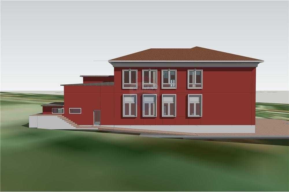 Продава се Промишлена сграда в Шумен, Пазара - 4000 кв.м за 25 €/кв.м - Снимка #1