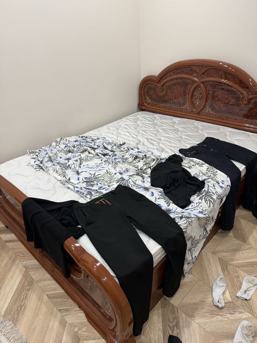 Продам кровать срочно