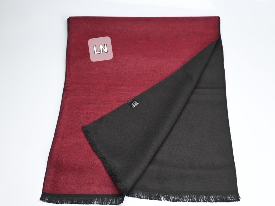 Мъжки шал - две лица, различни цветове