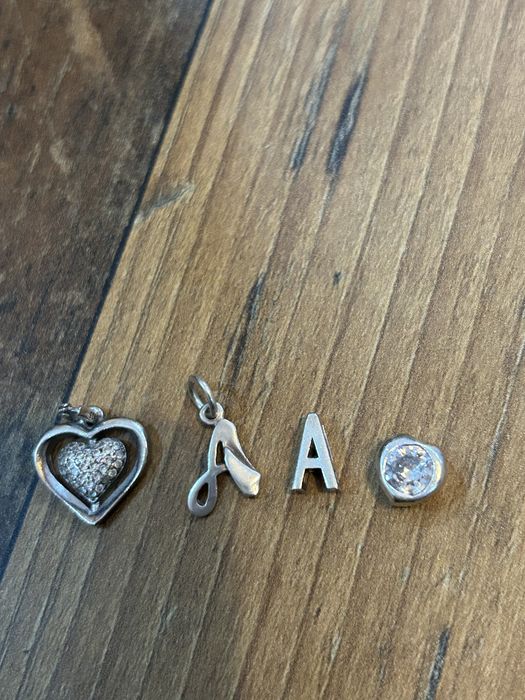 Гривни, пръстени и буквички за бижута