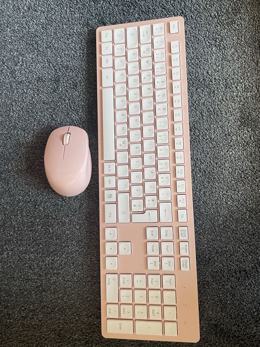 Vand set roz tastatura si mouse wireless
