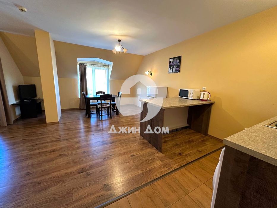 Продава се Тристаен апартамент в к.к. Слънчев бряг - 110 кв.м за 571 €/кв.м - Снимка #3