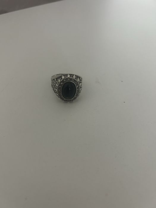 Продам серебро кольцо