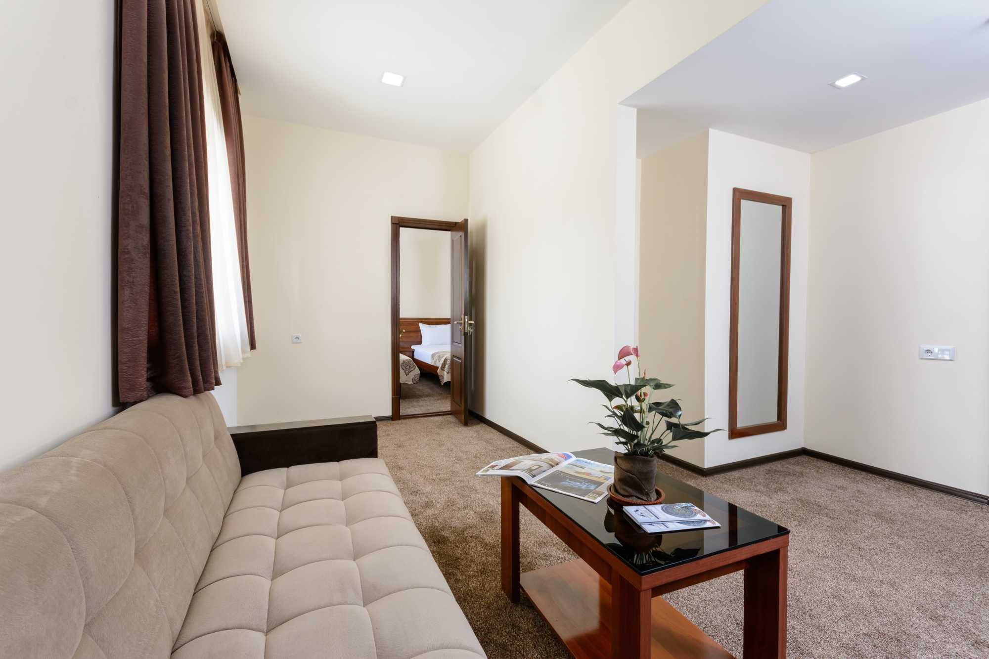 Гостиницы сум. Отель Макон в Фергане. Makon Hotel. Макон мехмонхонаси. Nur Makon Hotel