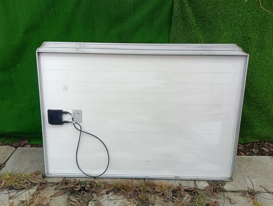 продавам соларни панели 205w