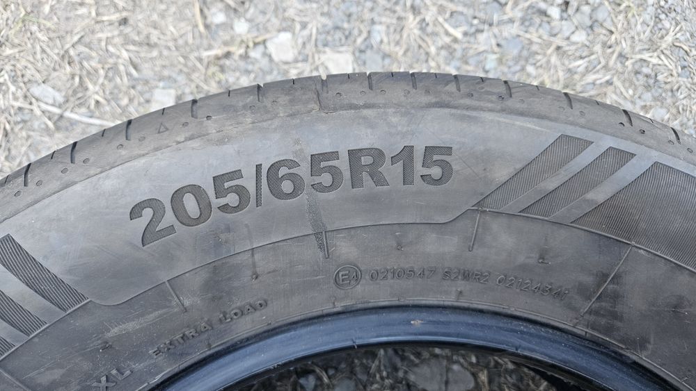2бр гуми 205 65 15 дот 23 GiTi гити