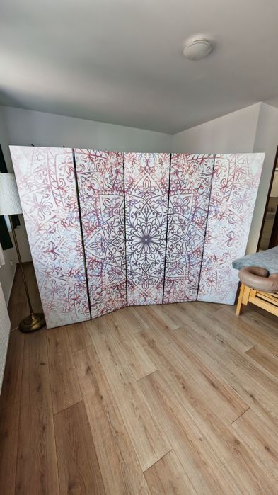 Paravan separator mandala