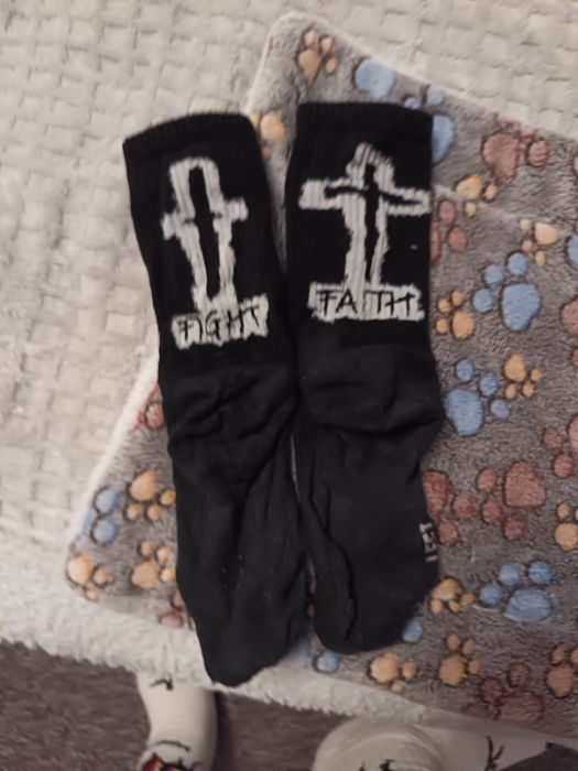 Чорапи на луда от старите в добро състояние