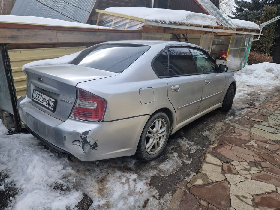 Субару легаси Б5 2004 гв