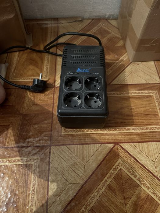 Продается стабилизатор напряжения