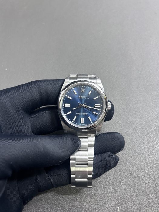 Rolex Oyster Perpetual Blue dial 134300 41mm VSF