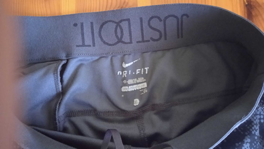 Клин 7/8 Nike S размер