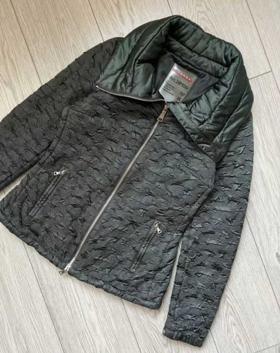 Jachetă Prada pentru femei