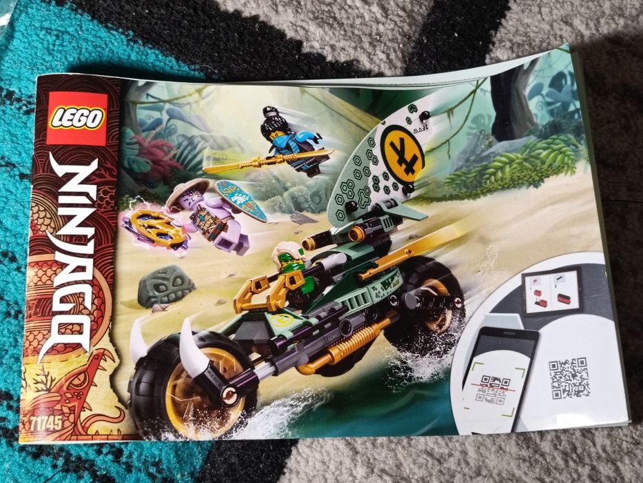 Set Lego 71745 - Lloyd's Jungle Chopper Bike