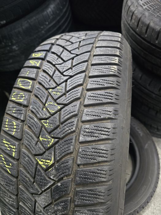 1 Брой Гума 215/60/16 Dunlop 5,5mm