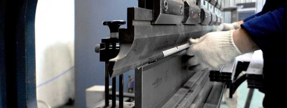 Гибка Металла листогиб Listogib Xizmati metalni bukish Metallni Egish